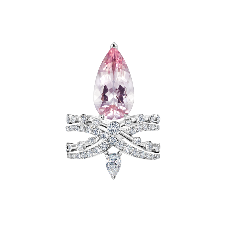 Кольцо с морганитом и бриллиантами