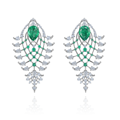 Серьги-пусеты с изумрудами и бриллиантами