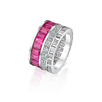 Кольцо с рубинами и бриллиантами